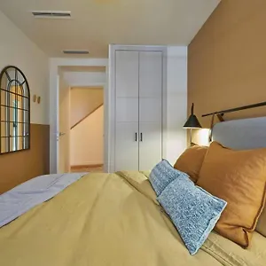  Apartment Attic Teatro