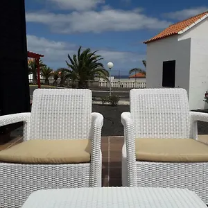 sun-luz-apartments-84.in-canary-islands.com/